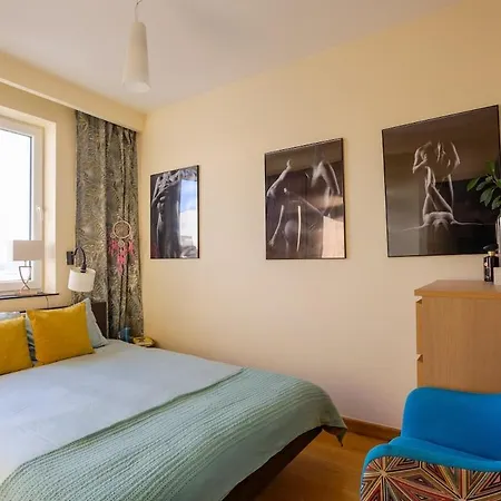 2 Poziomowy -146 M2 Apartament