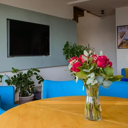 2 Poziomowy -146 M2 Apartament