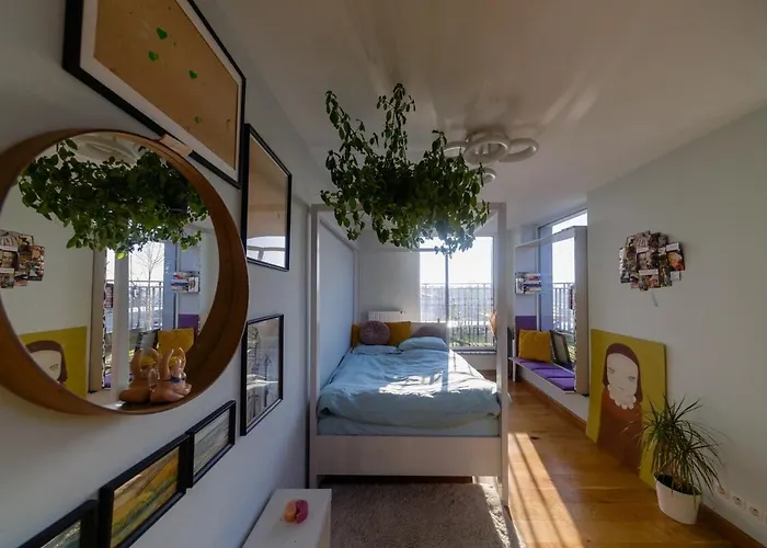 2 Poziomowy -146 M2 * Poznan